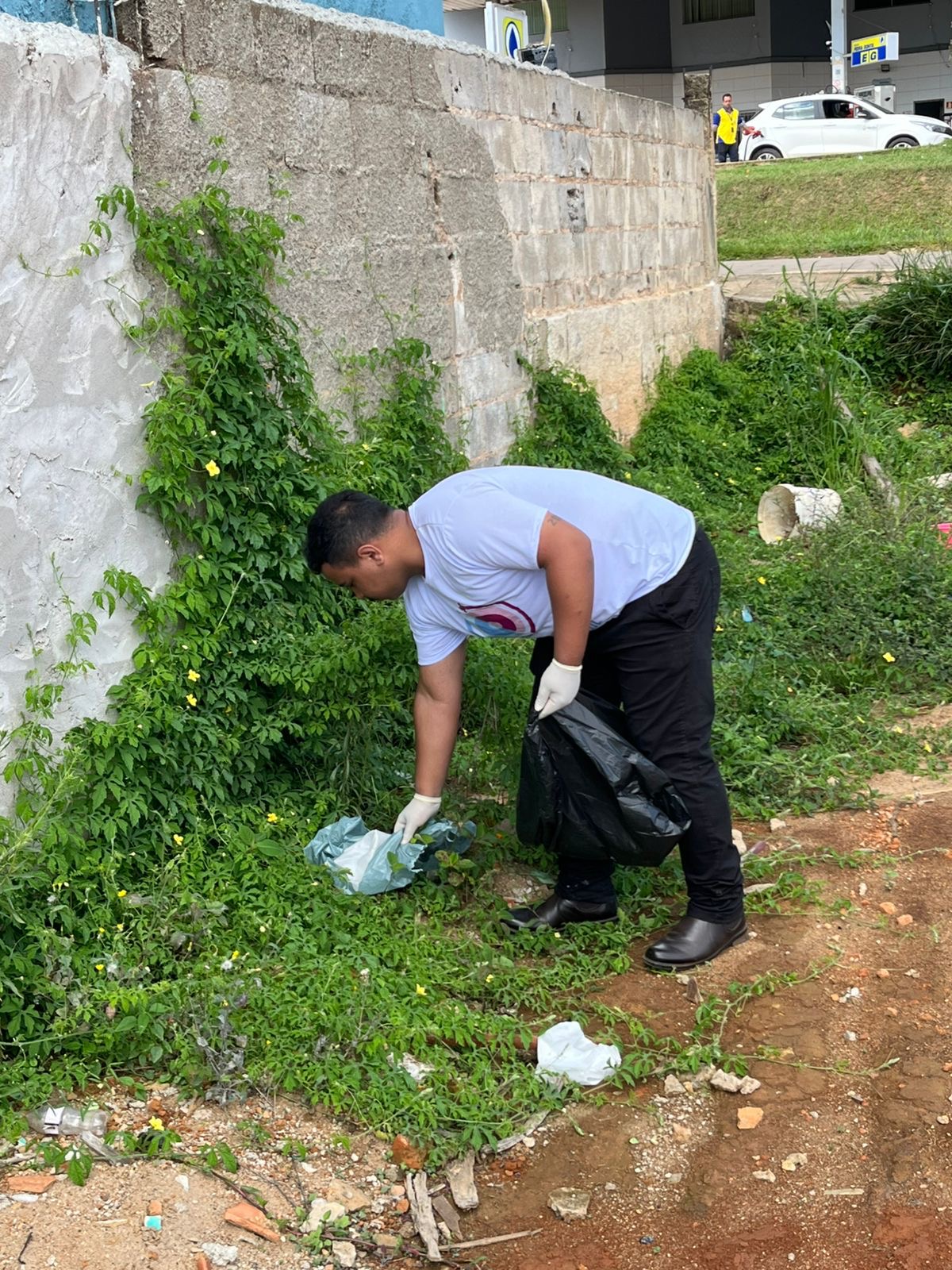 94979817-8fc6-4437-a6d7-ddadefff2de8